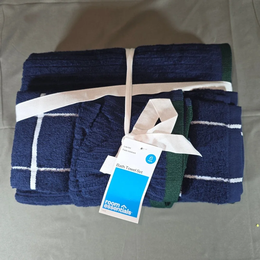 Room Essentials 6 Piece Bath Towel Set Nighttime Blue Navy Plaid Cotton Blend